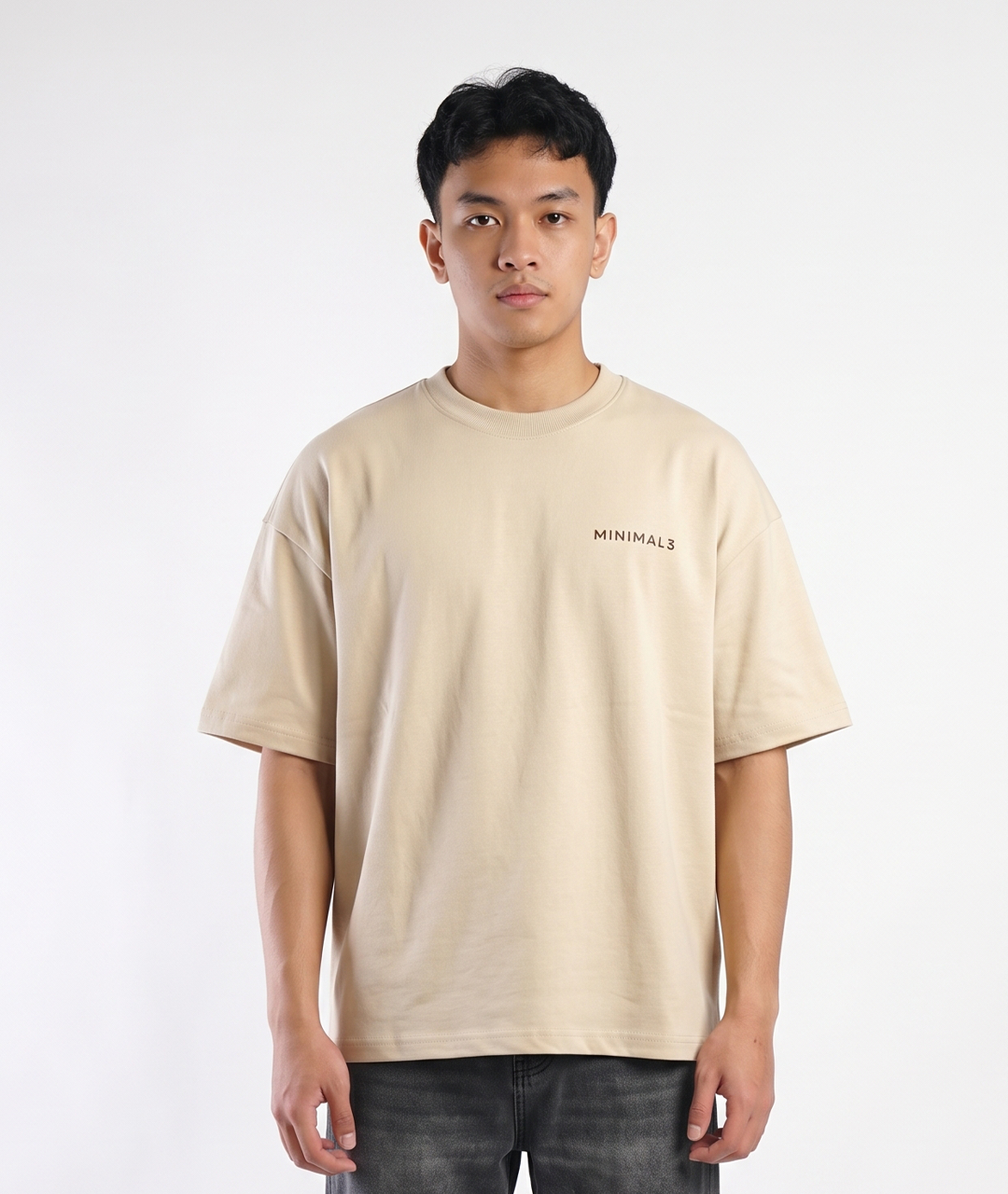 CLASSIC MINIMALS VIBE T-SHIRT
