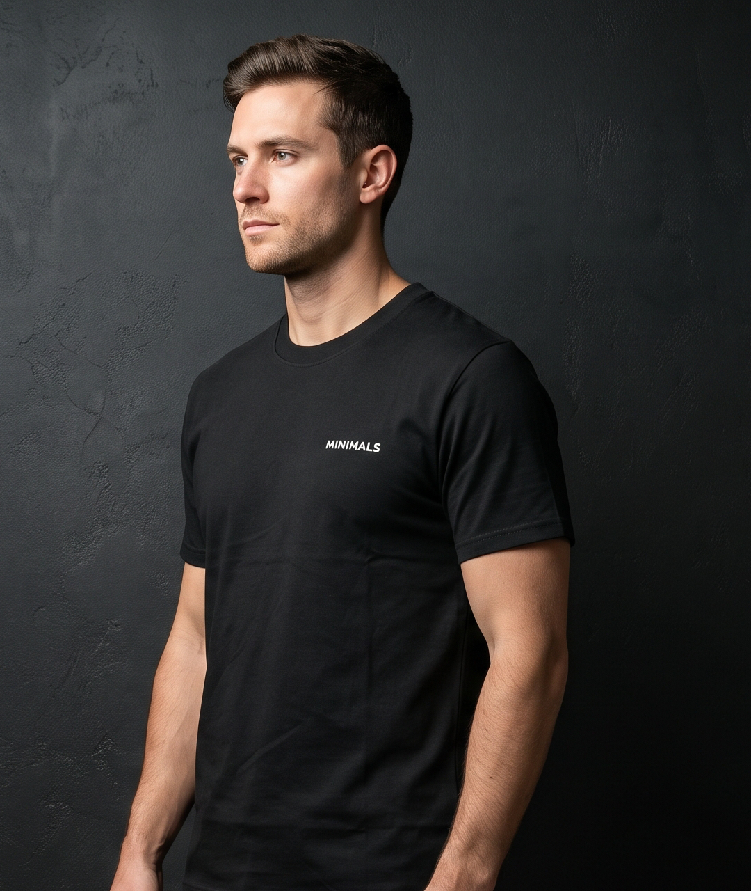 CLASSIC MINIMALS VIBE T-SHIRT